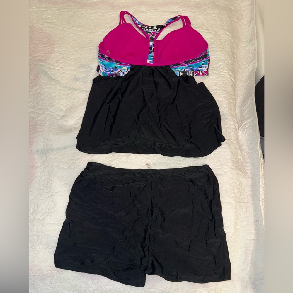 Black Tankini Set with Pink Racerback and Floral Trim - Picture 3 of 7